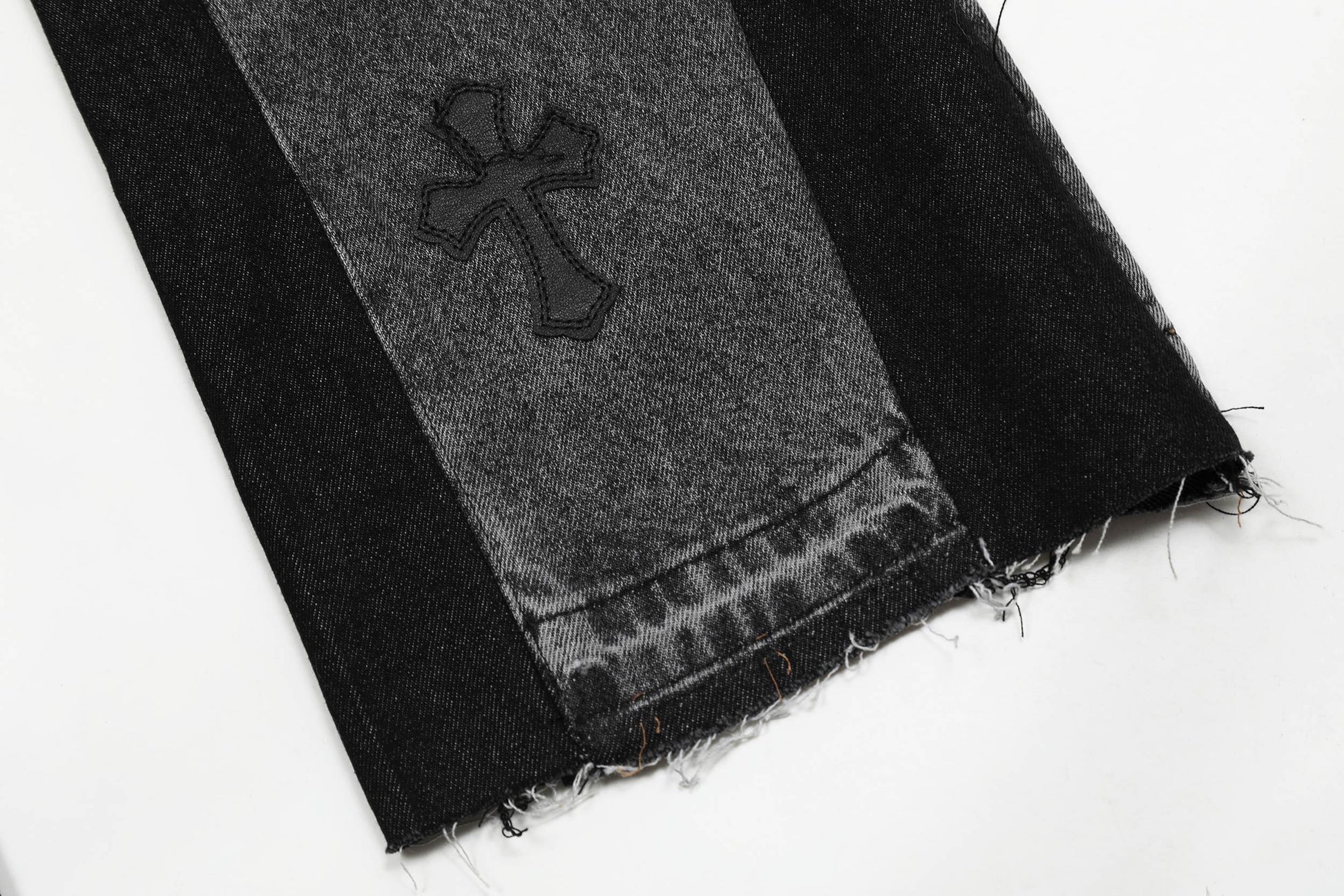 Chrome Hearts Jeans 8102