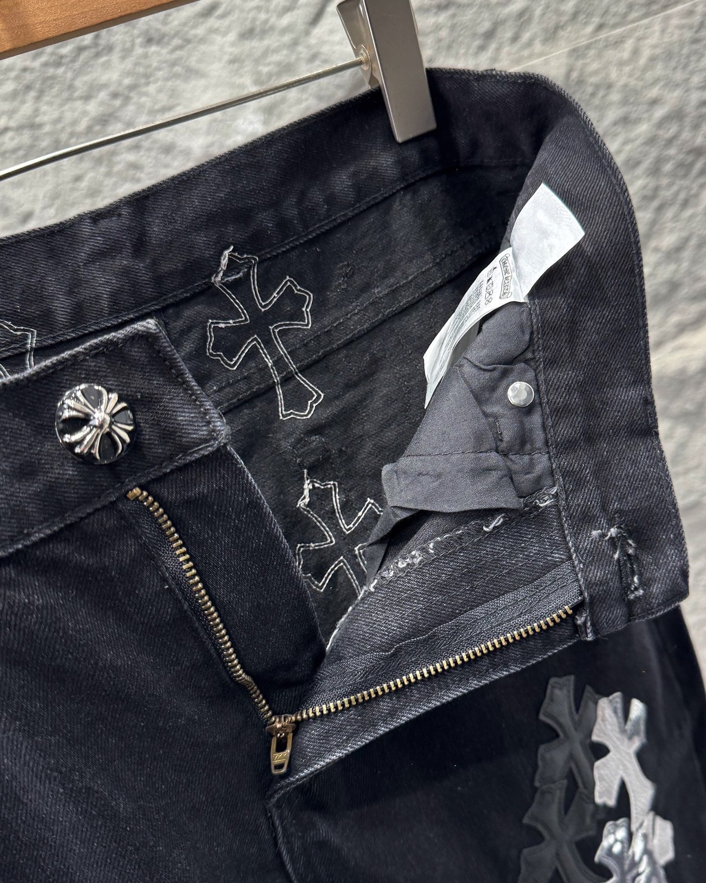 Chrome Hearts New York Limited Edition Leather Patch Straight-Leg Denim Jeans KN28