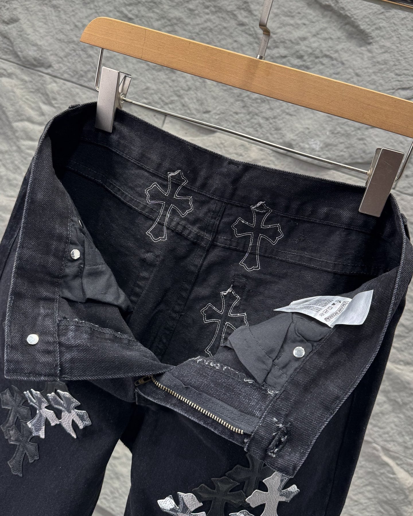 Chrome Hearts New York Limited Edition Leather Patch Straight-Leg Denim Jeans KN28
