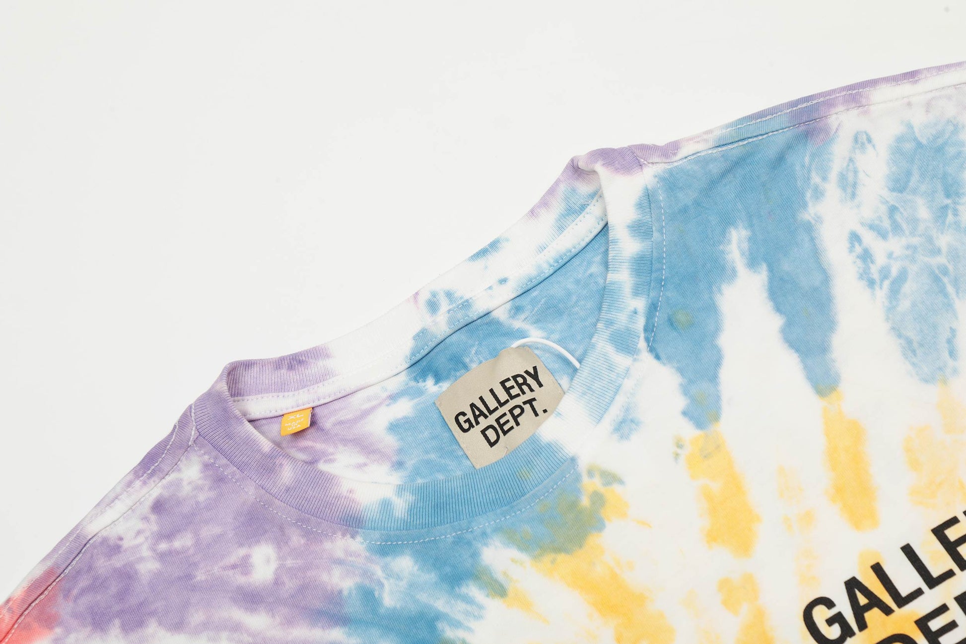 GALLERY DEPT New T-shirt D101