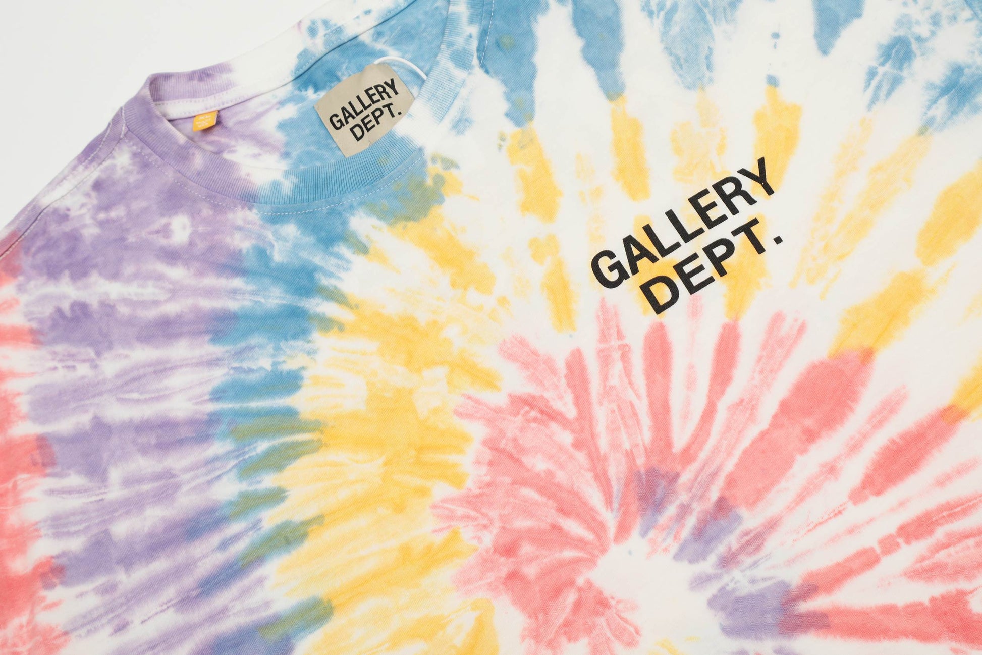 GALLERY DEPT New T-shirt D101